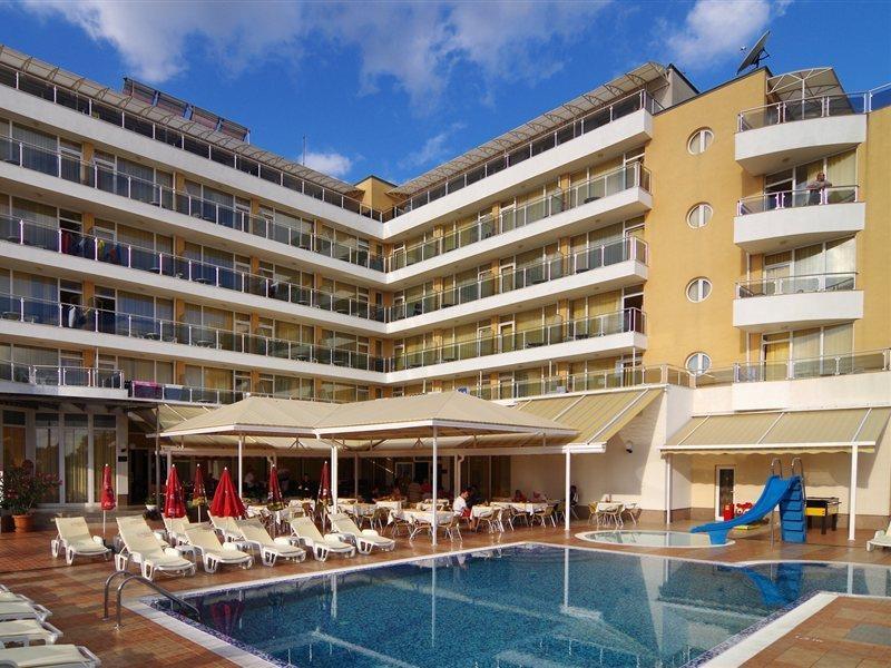 Hotel Plamena Palace Primorsko Exteriör bild